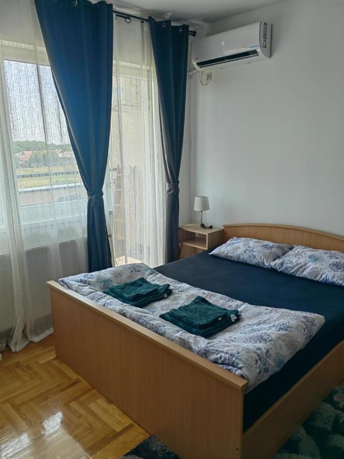 Road Warriors Apartment Subotica Extérieur photo